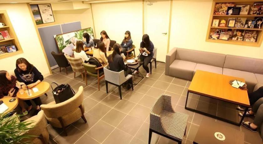 Myeongdong Mom House Hotel Seul Exterior foto